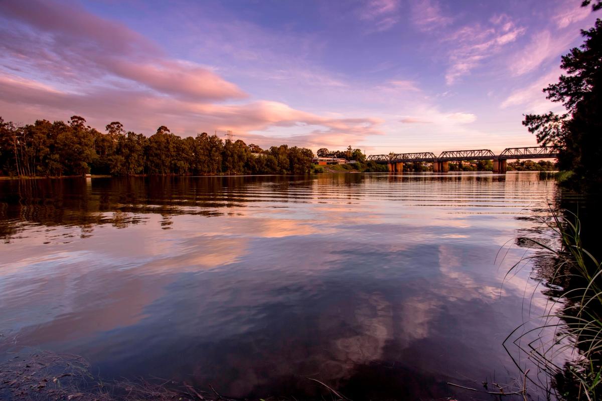 Ingenia Holidays Nepean River Logo